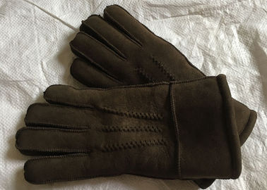 China Kundengebundene Größen-Schwarzes Shearlings-Handschuhe wärmen sich weich mit Australien-Schaffell 100% fournisseur