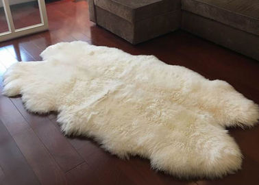 China Vier Haut-große australische Schaffell-Wolldecken-handgemachtes dauerhaftes Elfenbein-Weiß 120 *180cm fournisseur