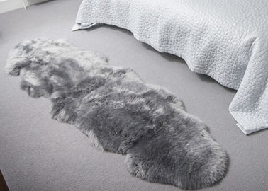 China Hellgraue lange Wollaustralische Schaffell-Wolldecken-Doppelt-Häute für Fußbodenbelag- fournisseur