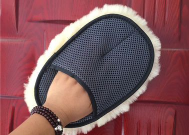 China Kurzer Wollschaffell-Waschanlage-Handschuh weich mit einseitigem Pelz 24,5 x 19cm fournisseur