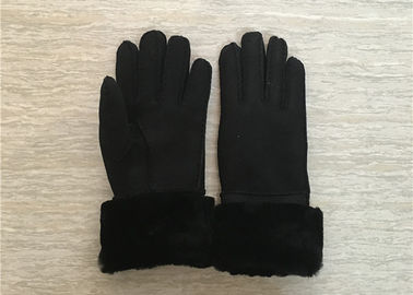 China Frauen Shearlings-wärmste Schaffell-Handschuhe, 100% Handnähende Lammwollfutter-Stulpe fournisseur