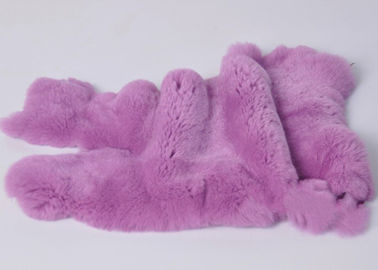 China Warmer super weicher Rex-Kaninchen-Pelz Winderproof für die Herstellung der Kleidungs-/Kaninchen-Wolldecke fournisseur