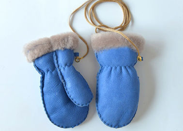 China Warme gemütliche echte Baby-/Mädchen-Schaffell-Handschuhe mit Band für Winter fournisseur