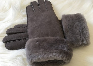 China Shearlings-Schaffell-Handschuh-Handnähende Frauen-Damen-Lamm-Pelz-Winter-Handschuhe fournisseur