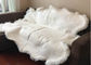 Bewirft langes Doppeltes Lammwolle der wirklichen Schaffell-Wolldecke Schaffell-Felle für Hotellobby fournisseur