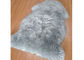 Echte lange australische Schaffell-Hauptwolldecke mit hellgrauer Wolle 60x90cm fournisseur