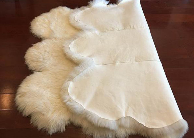 Lange Haar-Wollwirkliche Schaffell-Wolldecke mit weiße Schaf-Form 60 x 90cm Natura