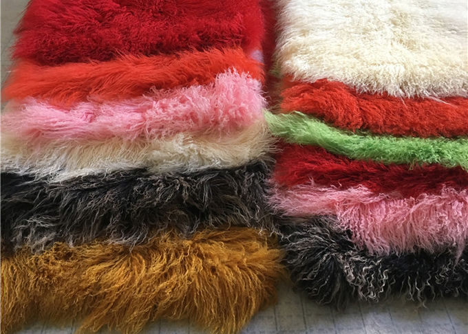 Echte lange gelockte mongolische Schaffell-Wolldecken-einzelne Haut 60 *120cm für Schlafzimmer