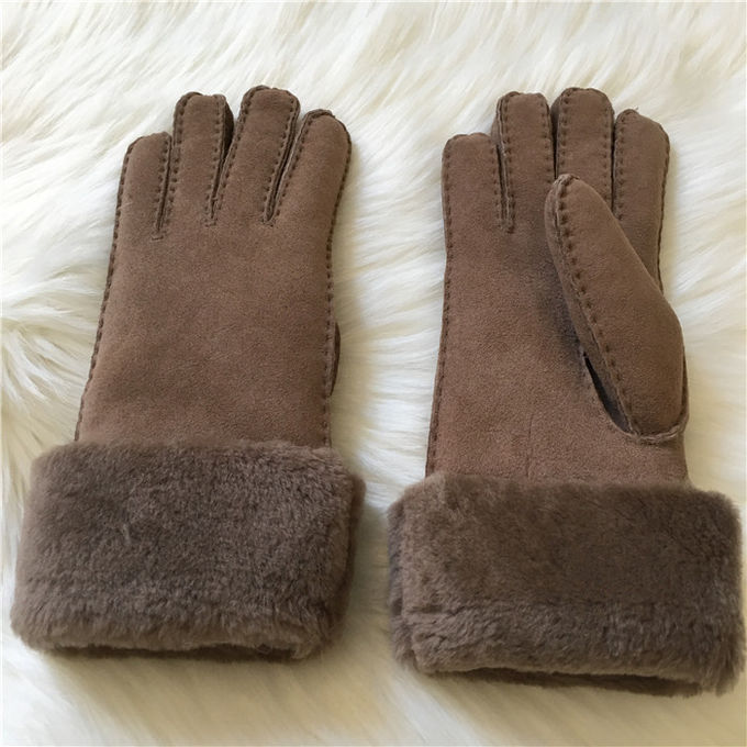 Handschuh-Handschuhe Futter der Frauenschaffellwinterhandschuhe 100% handgemachte wirkliche Woll