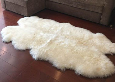 China Wirkliches Schaffell-Wolldecken-großes Elfenbein-weiße Australien-Wollbereichs-Wolldecke 4 x 6 Haut ft 4 fournisseur