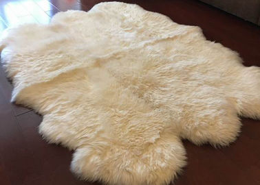 China Haut der Elfenbein-weiße Pelz-Wohnzimmer-Wolldecken-6, 5,5 x 6 Ft-Schlafzimmer-Schaffell-Wolldecken  fournisseur