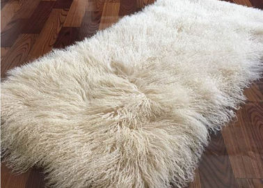 China Beige-Farbfeuerfest machen der Pelz-Bett-Decken-mongolisches Schaffell-Wolldecken-60x120cm fournisseur