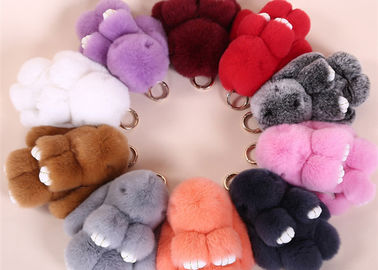 China 100% echter tragbarer weiche pp. Baumwolle Kaninchen-Pelz Keychain, die für Mädchen füllt fournisseur