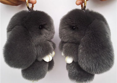 China Dunkelgrauer wirklicher netter Plüsch-Tierform Kaninchen-Pelz Keychain für Kleid fournisseur
