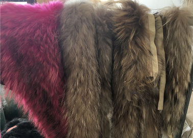China Natürliche Farboberste luxuriöse Waschbär-Pelz-Kragen-Schal-Ordnung für Kleid fournisseur