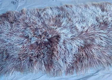 China Natürliche gelockte Lammpelz-Haut mongolisches Schaffell versteckt lange Lammfell Boden-Wolldecke fournisseur