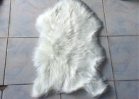 China Raum dekorative große weiße Faux-Pelz-Wolldecke 2 * 3 Ft, einzelne Haut Faux-Pelz-Boden-Wolldecke Firma