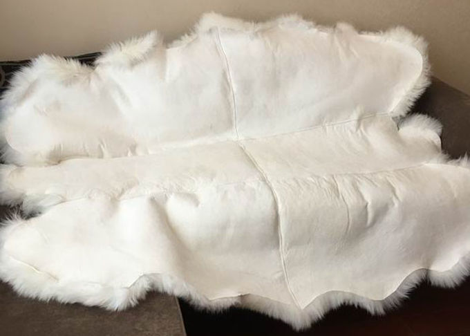 Warme Viererkabel-Schaffell-Wolldecke 140 *180cm des Elfenbein-4 x 6 bequem für Sofa-Sitzbezüge