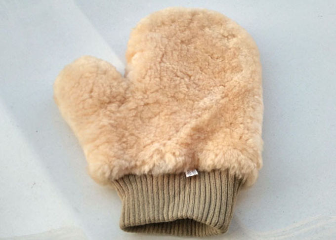 100% handgemachter Lammwollreinigungs-Handschuh, natürlicher beige Farbschaffell-Auto-Handschuh 