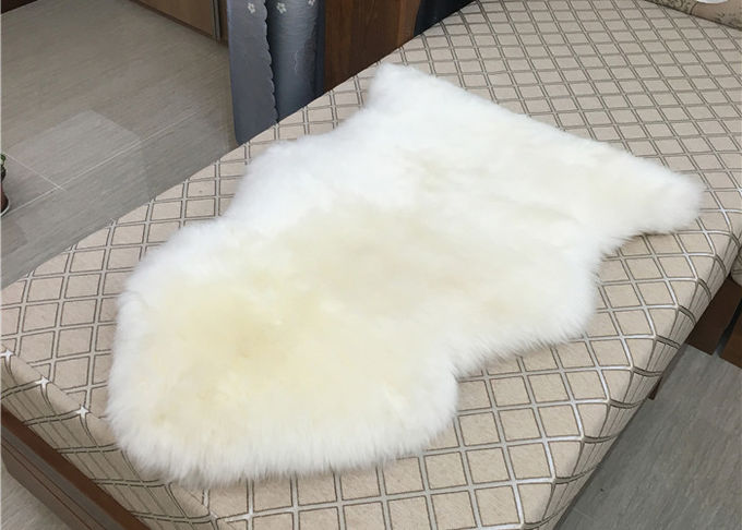 Wirkliche Schaffell-Wolldecken-einzelne Haut weg von der weißen Farbversorgung umweltfreundliche probiert 90*60cm