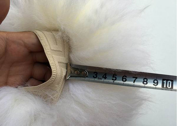 Handgemachter weicher Schaffell-Waschanlage-Handschuh-gibt lange Haar-Wolle für Kratzer frei