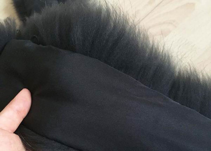 Der gefärbte echtes wirkliche Waschbär-Schwarz-wirkliche Pelz-Kragen wärmen sich für Mann-Jacke/Mantel