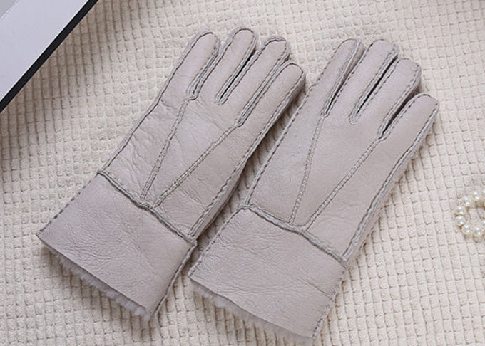 Doppelte Gesichts-Winter-Schafleder-Handschuhe mit Lammwollfutter/natürlicher gefärbter Farbe