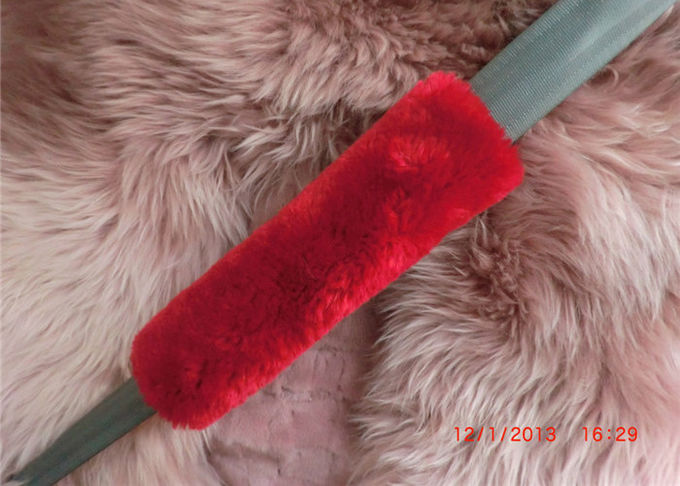 Echte weiche Schaffell-Sicherheitsgurt-Abdeckungs-bequeme glatte Wolle für das Halten warm