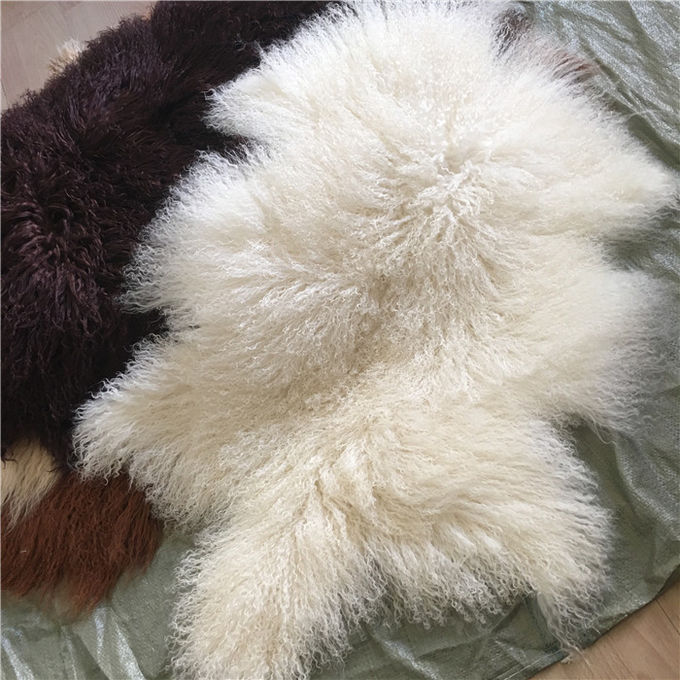 Echter mongolischer Pelz natürlicher gelocktes Haar-Tibet-Lamm-Pelz-lange Wollosmaneabdeckung